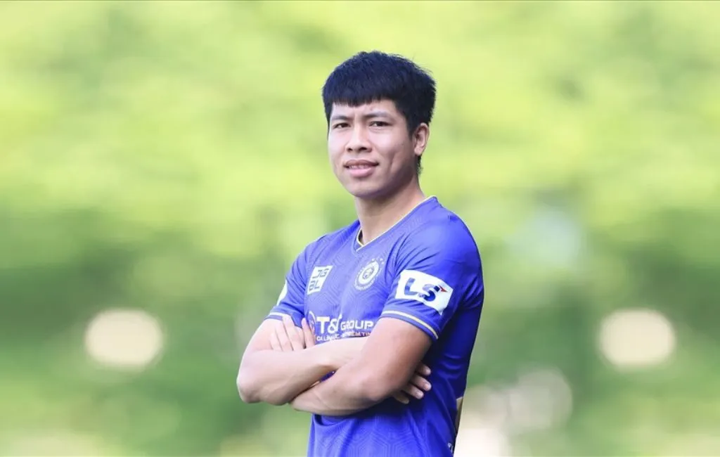 cầu thủ nguyễn văn vĩ