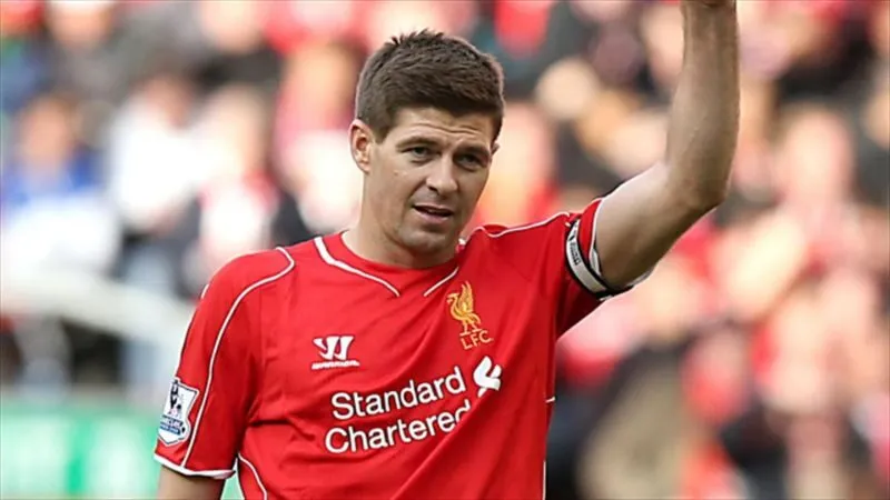 Steven Gerrard – chơi ở vị trí box to box điển hình của Liverpool