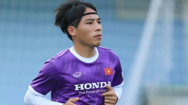 sự nghiệp lê tiến anh