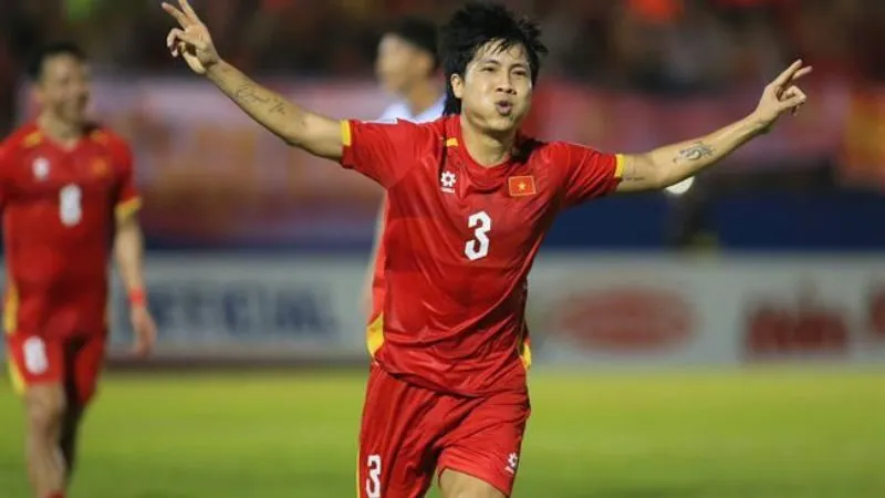 sự nghiệp quốc tế nguyễn văn vĩ